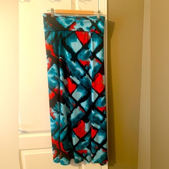 Maxi skirt or strapless dress - your chose!! - Picture 3 of 3